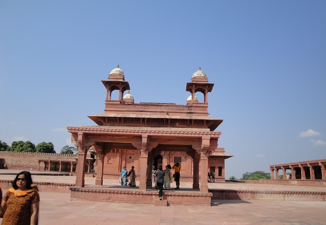 Delhi Agra Mathura Jaipur Tour
